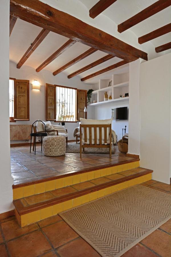Casa En Bellaguarda By Nras